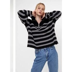 English Factory STRIPED HALF-ZIP SWEATER Grey/black Womens Sz XS NEW
